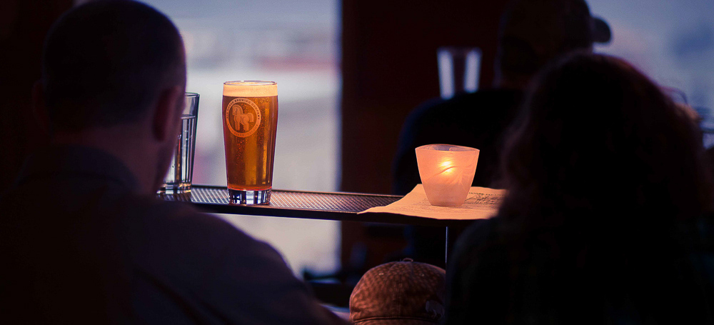 Big Horse Photos Website Hood River Oregon the Gorge Good Food Brew Pub-5.jpg